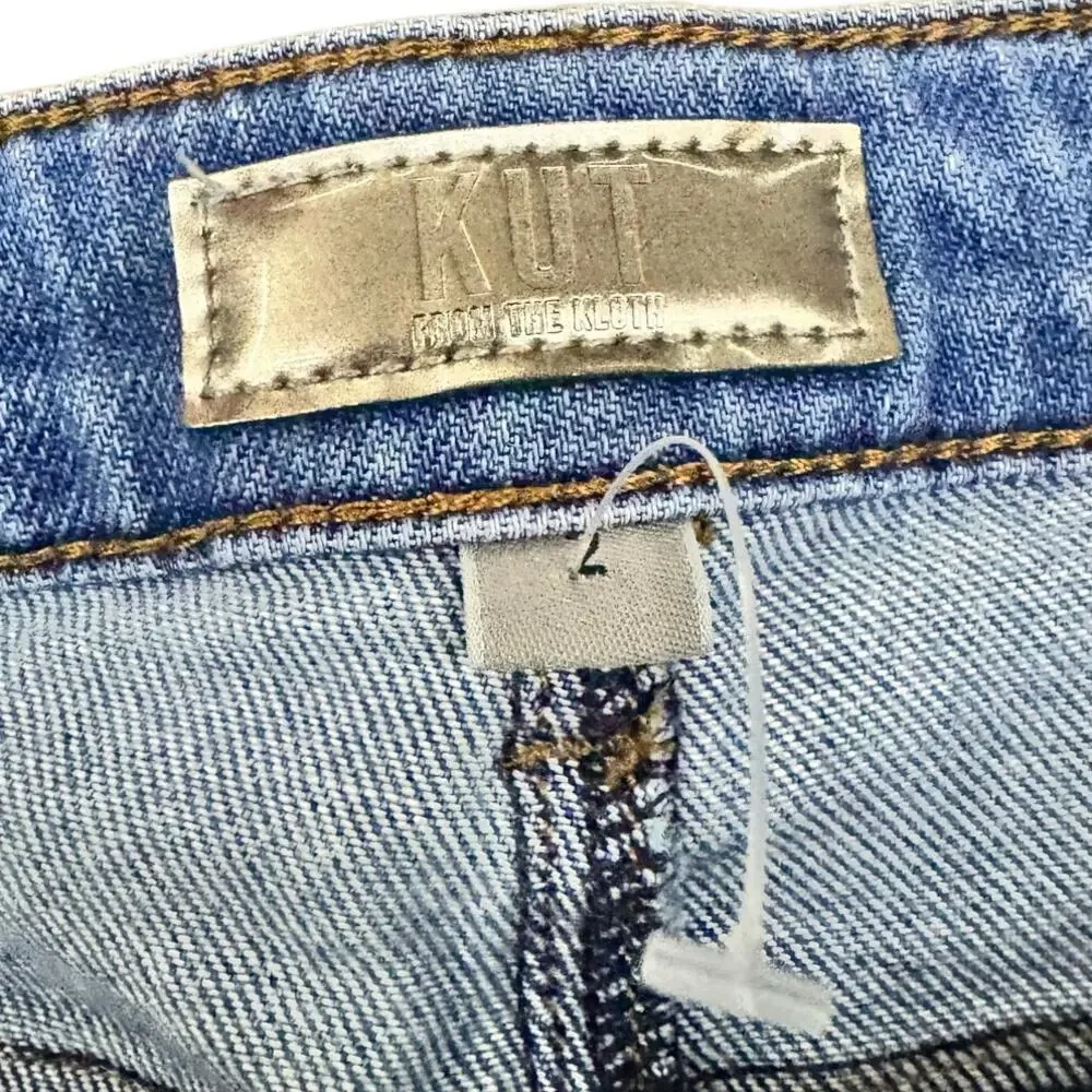 Kut From The Kloth Women’s 2 Distressed Straight Crop Jeans Light Wash Raw Hem - Picture 3 of 6